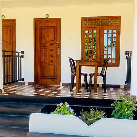 Apartamento Coconut Leaf Shadow Guest Nilaveli Exterior foto